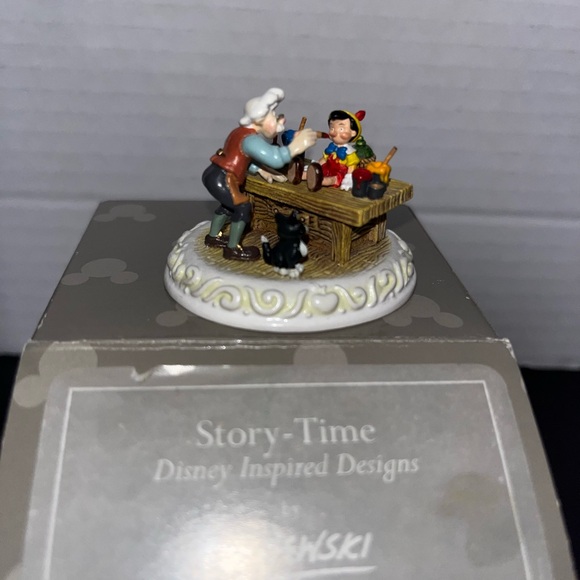 Olszewski Disney Showcase Collection - Almost Finished NEW